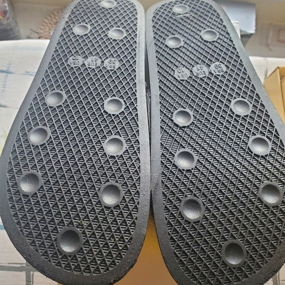 FOX'S FUI YELLOW SANDALS SIZE 10 - Picture 3 of 5